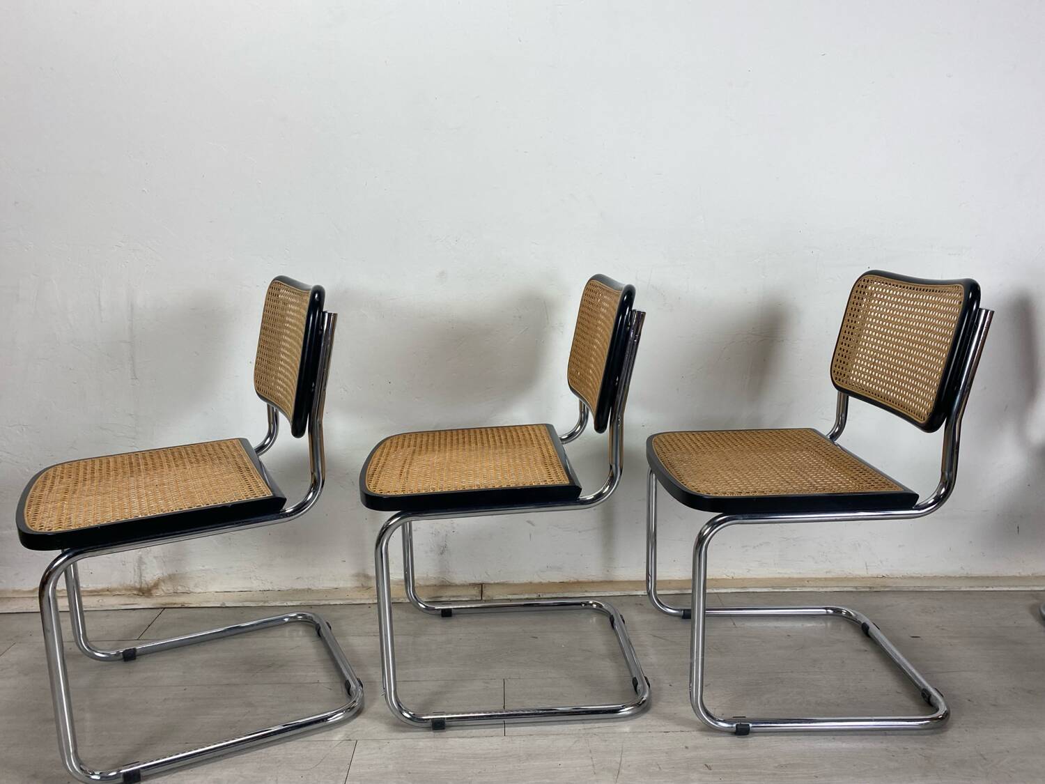 6 Cesca B32 chairs