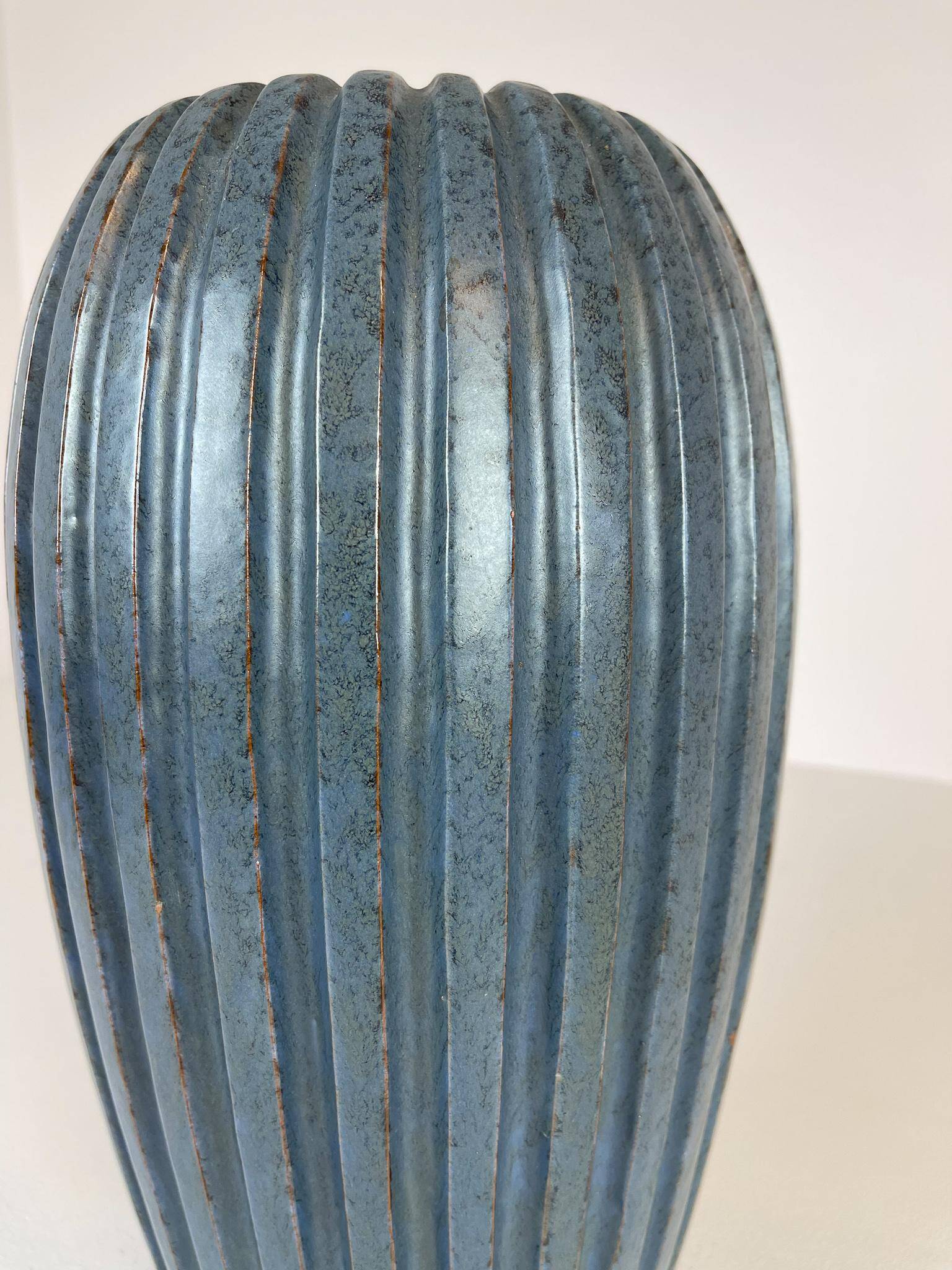 Blue vase from the mid-century period by Vicke Lindstrand, 1950s, Sweden.