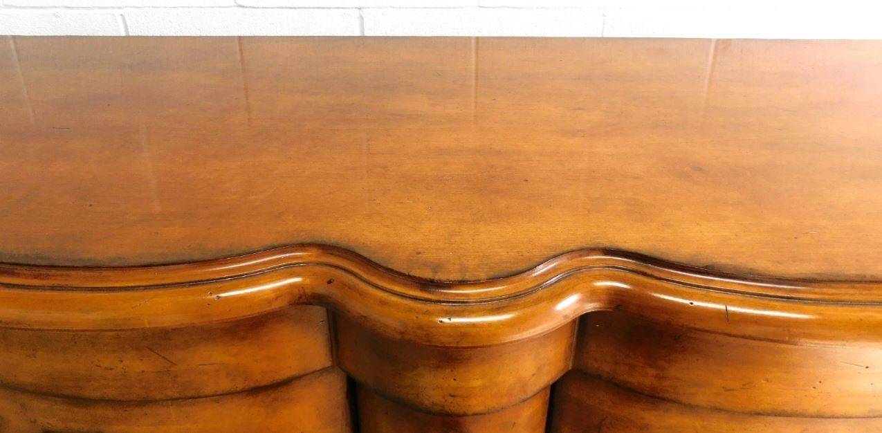 Century Furniture Traditional 8-Drawer Fruitwood Dresser/Chest of Drawers