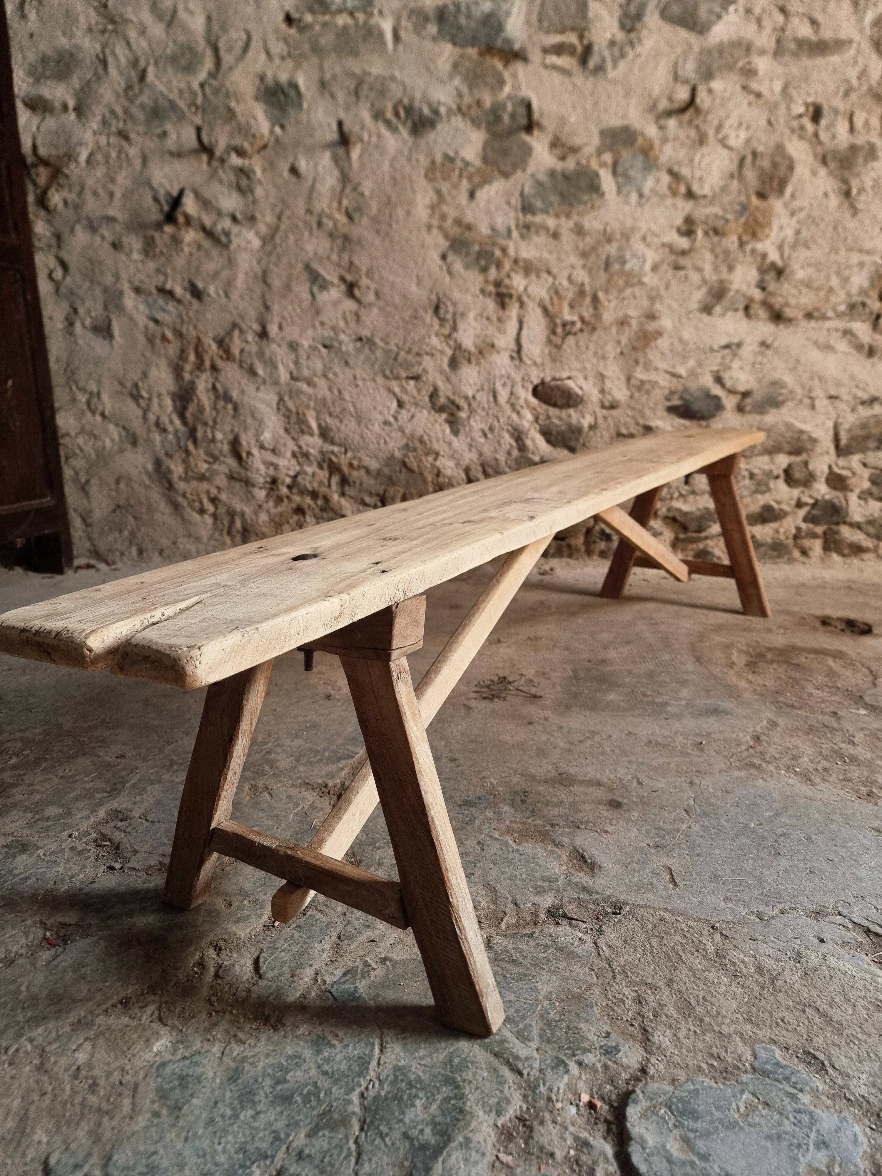 French antique wooden bench – Rustic farmhouse bench – Poplar and chestnut – Late 19th century – 198 cm