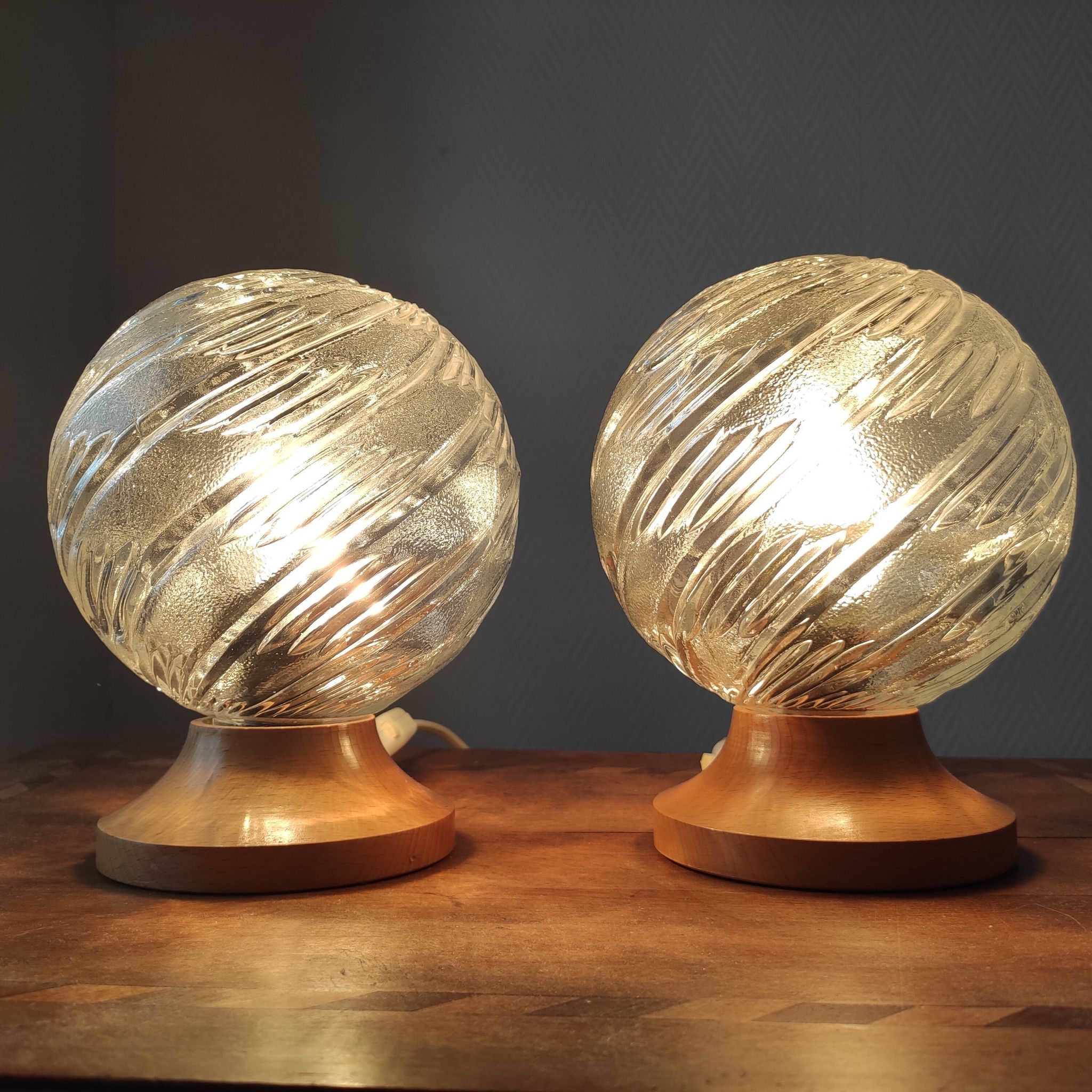 Pair of vintage 1990s globe lamps