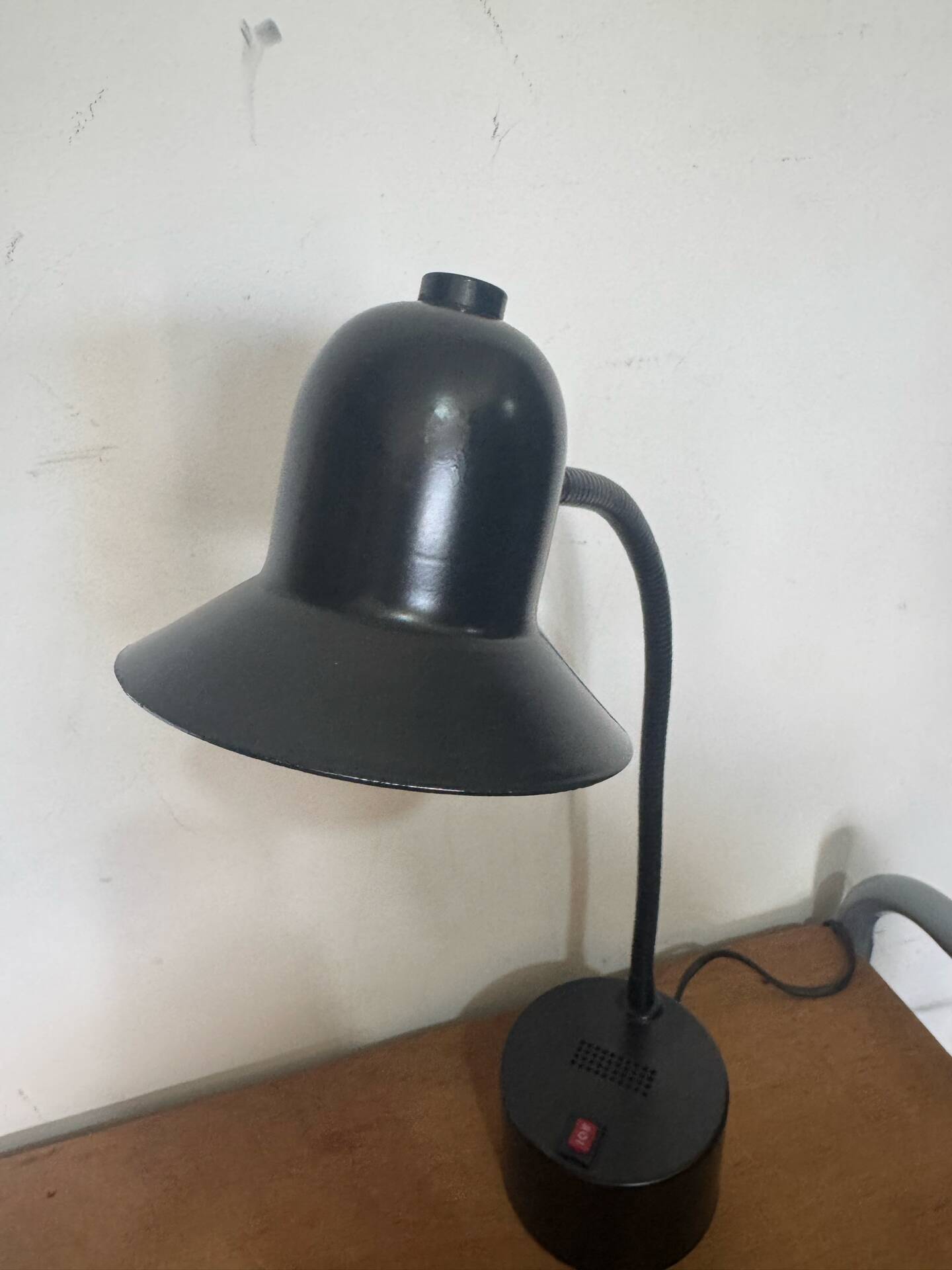 Vintage stilplast halogen desk lamp