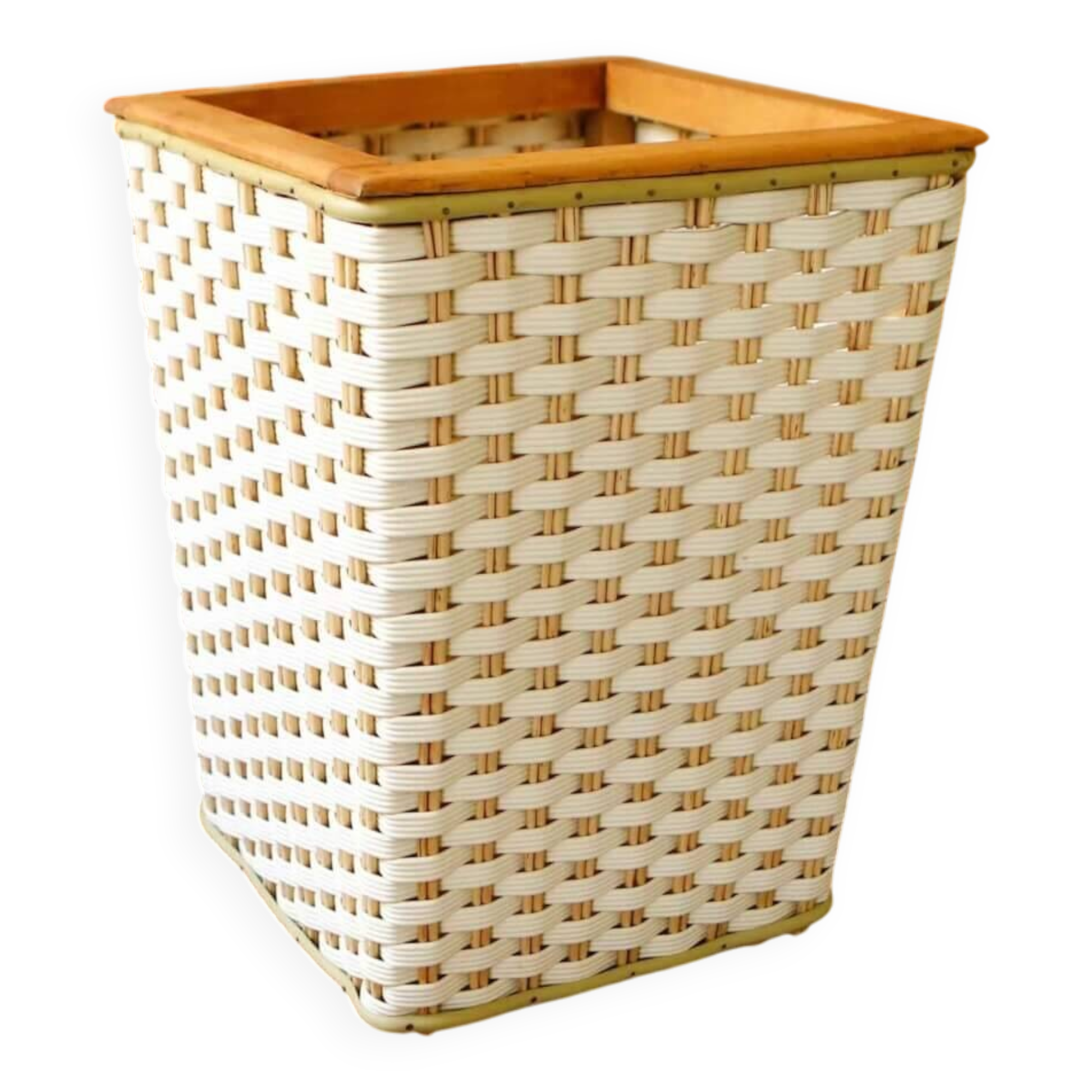 Retro plastic wicker basket with wooden frame