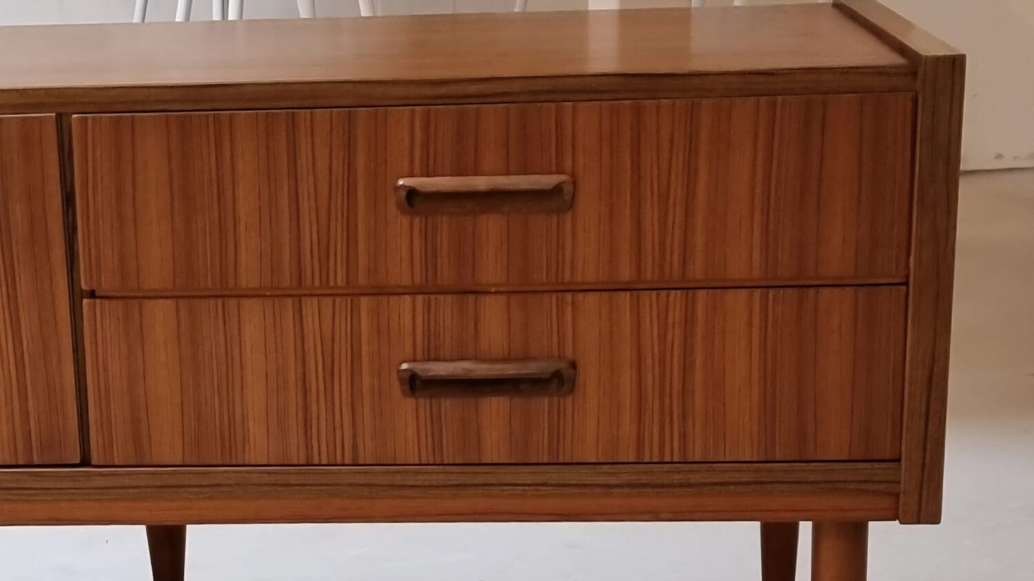 Planche basse des années 70