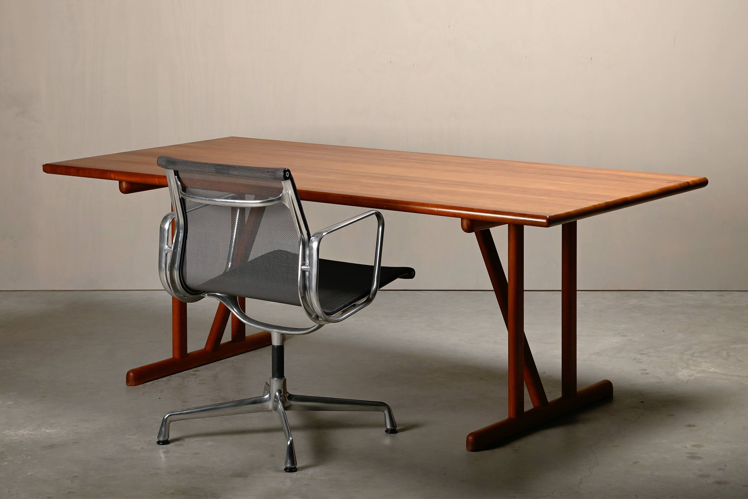 Søren Holst Shaker Dining Table or Desk in solid Cherry Wood, Denmark