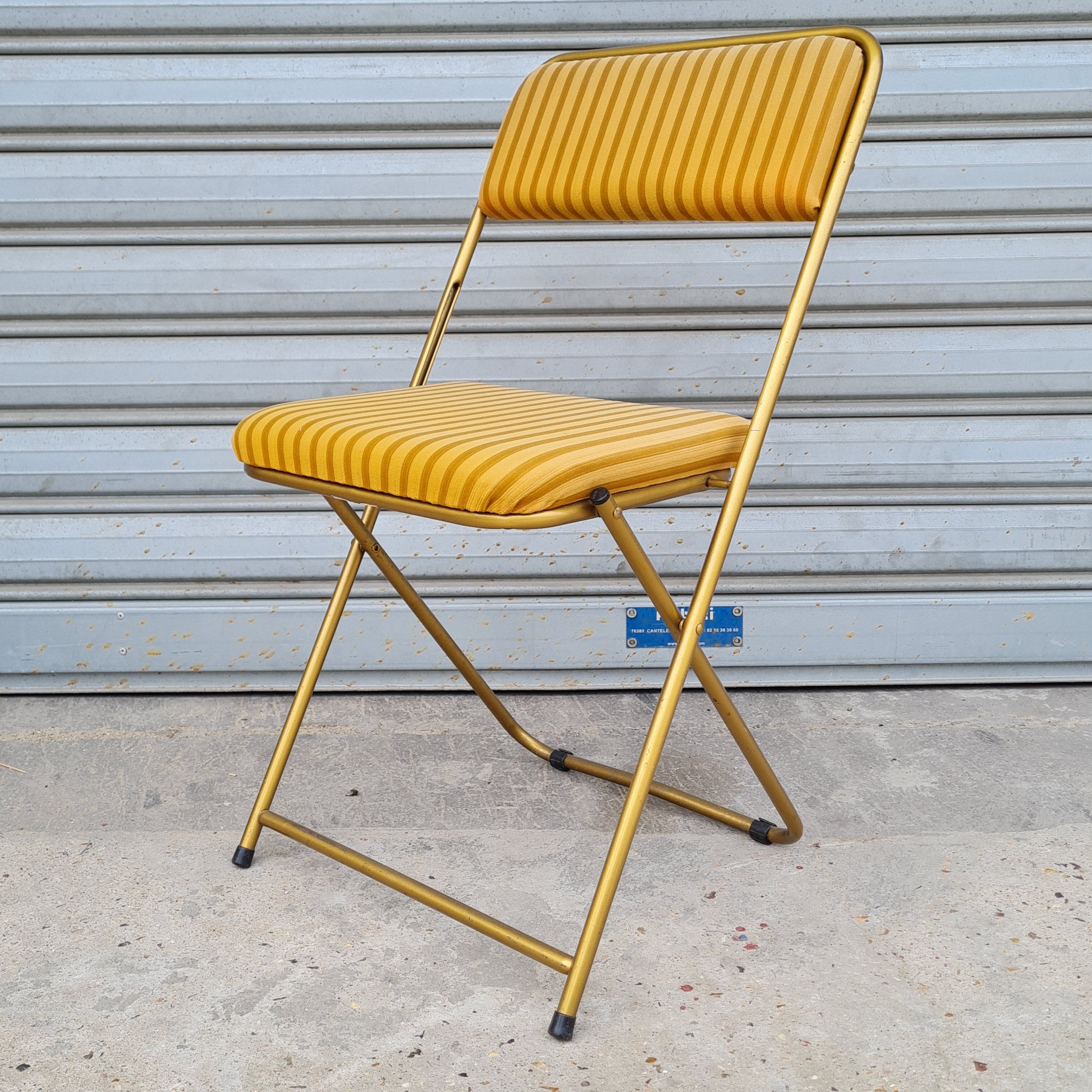 Vintage lafuma folding chair