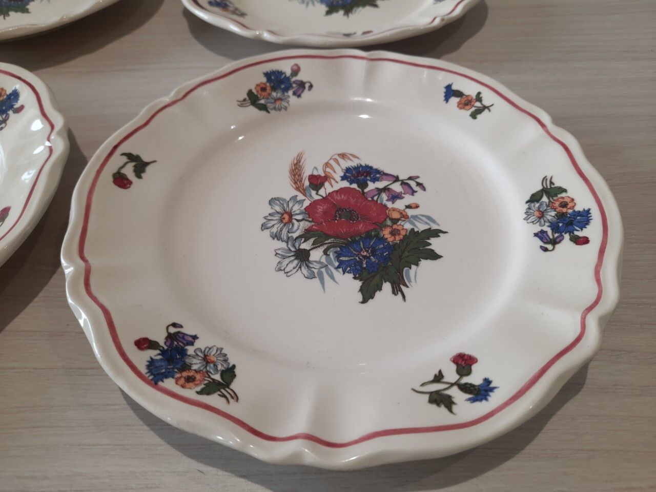 Sarreguemines plates