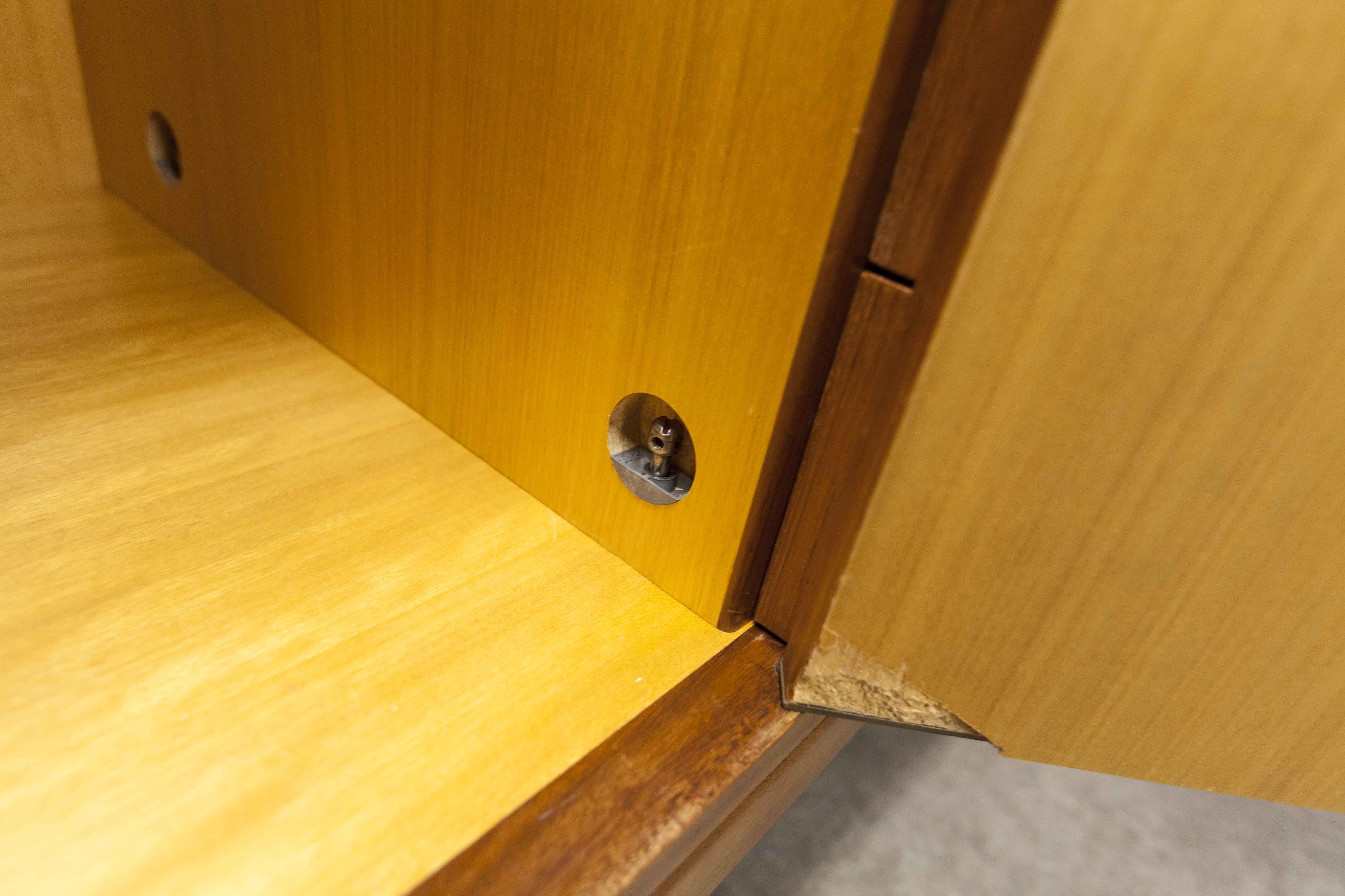 Armoire scandinave en teck 1969 NF Ameublement 202