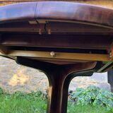 Baumann round extendable table