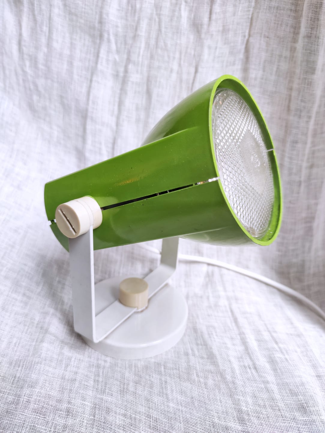 Apple green vintage metal table lamp