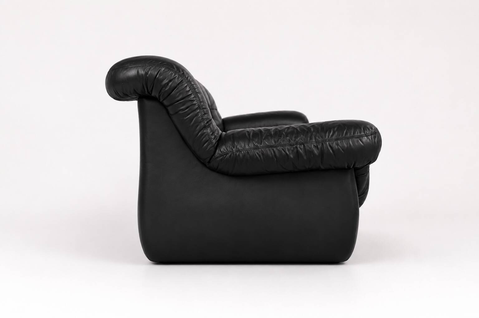 1970’s Vintage Italian design black leather sofa from PelleRossi
