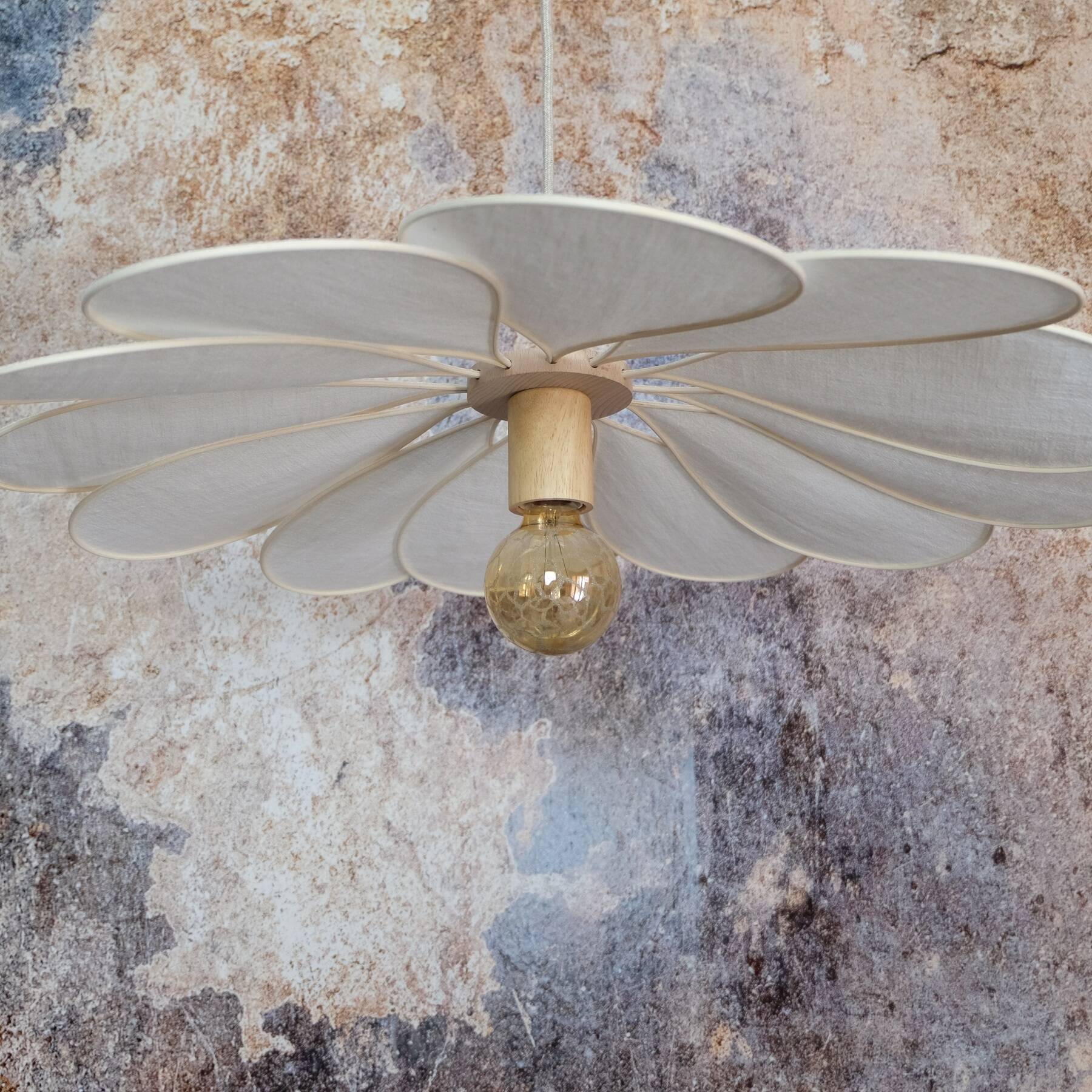 12-petal flower pendant in rattan and white linen