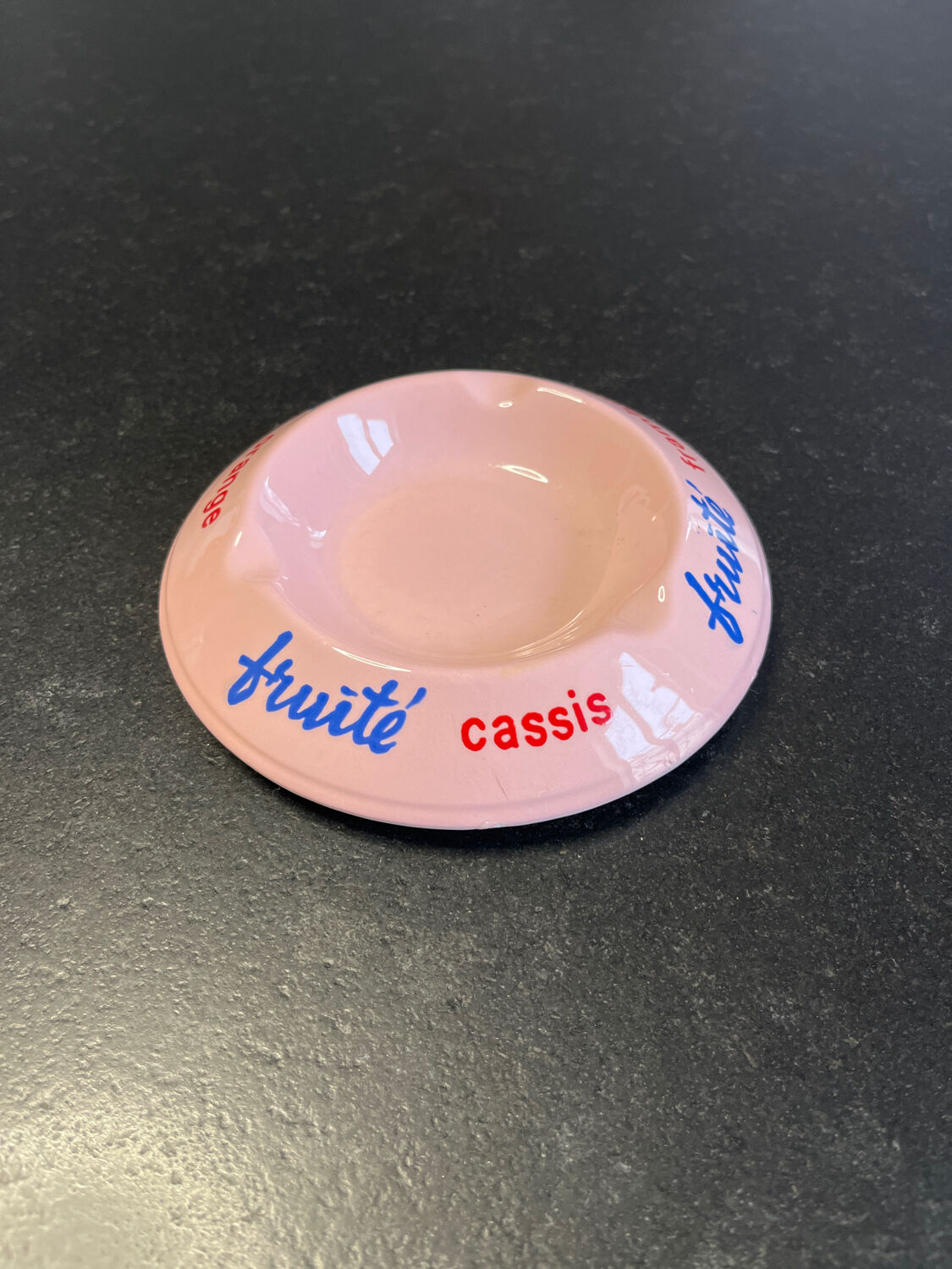 Ashtray Fruity porcelain