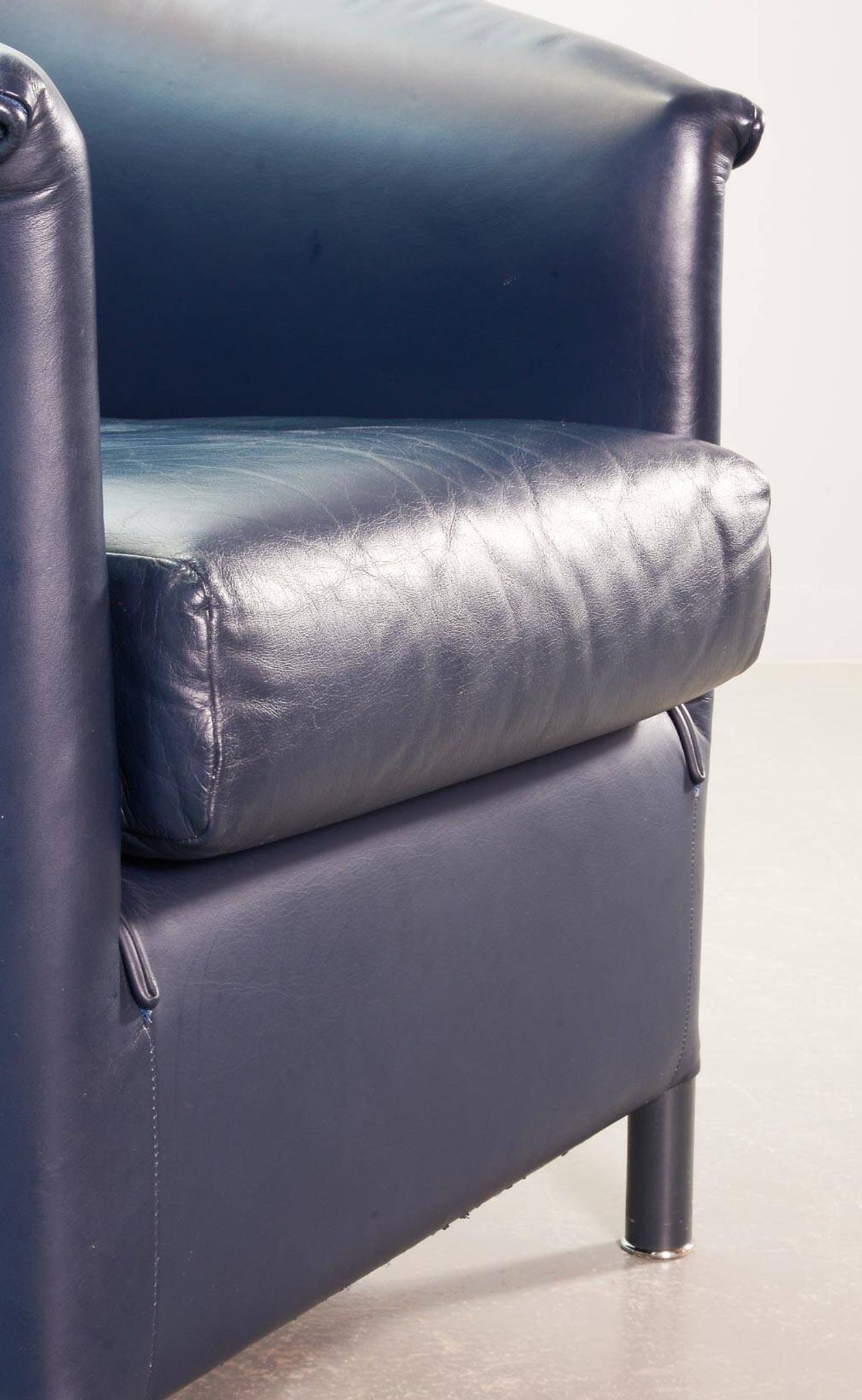 Wittmann Petrol Soft Leather Club Chair Model Aura  Designed by Paolo Piva