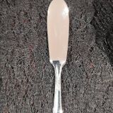 Silver-plated metal scallop butter dish and white glass bowl