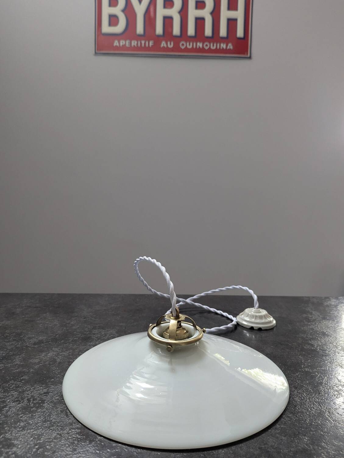 Antique pendant lampshade with opaline disc, diameter 25.5 cm, art deco