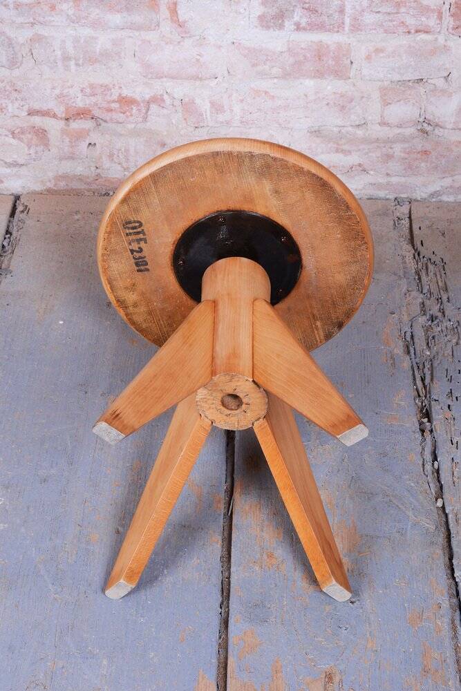 Mid-Century Piano Stool in Beech, Czech, 1940s