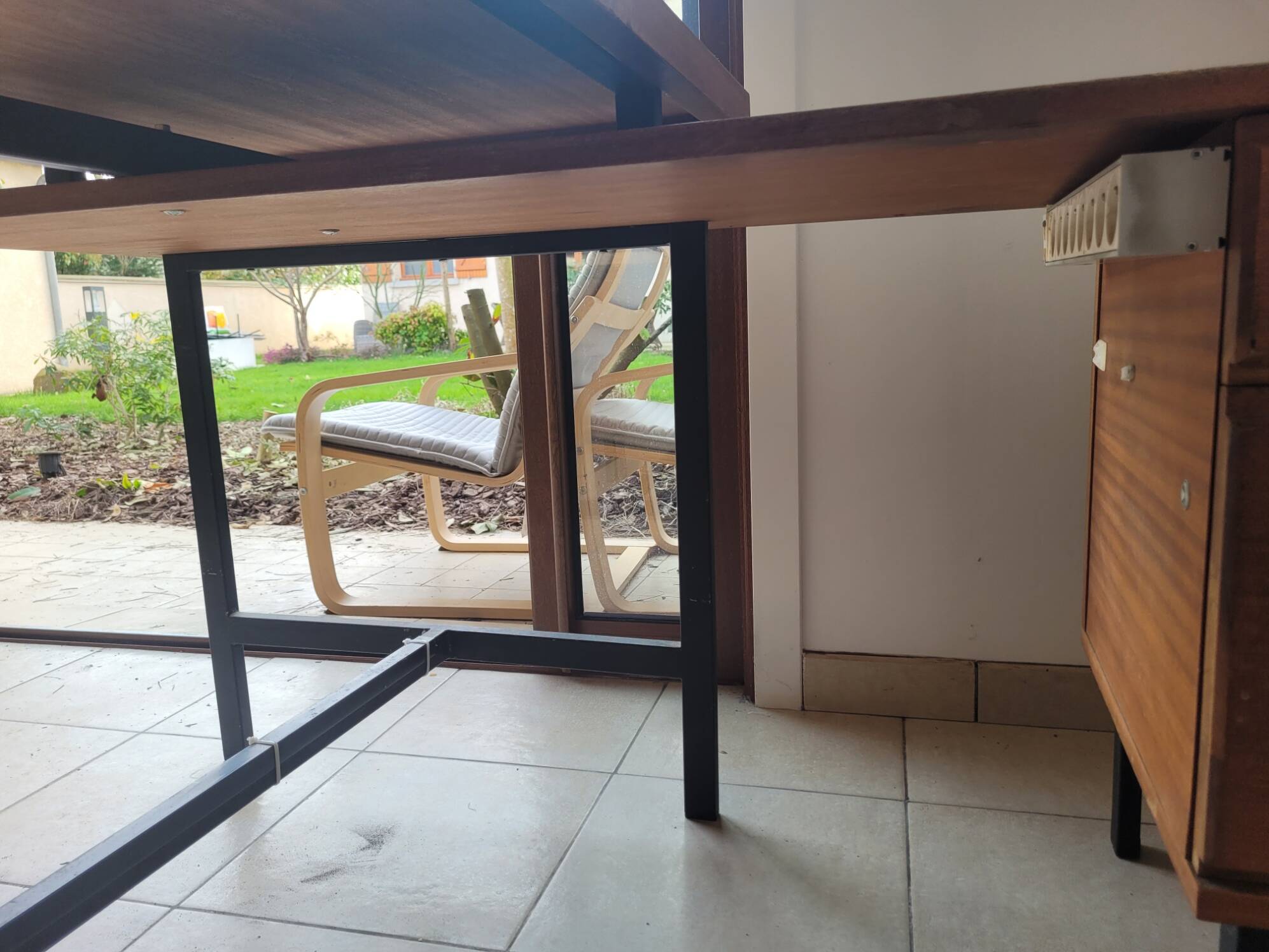 Office direction by Pierre Guariche