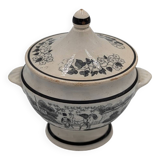 White sugar bowl with horse motif, with 2 small handles