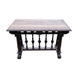 Renaissance table