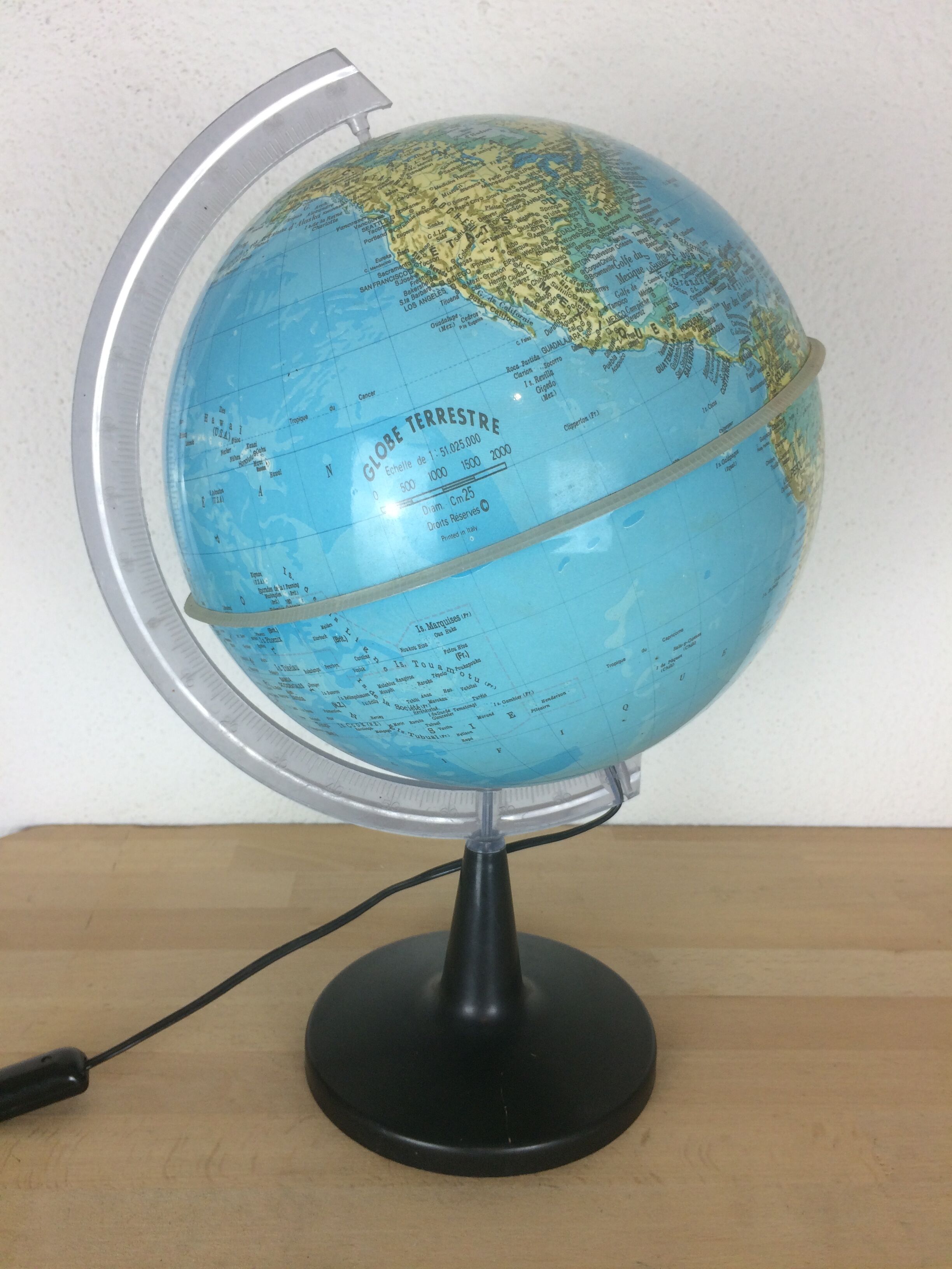 Vintage light globe