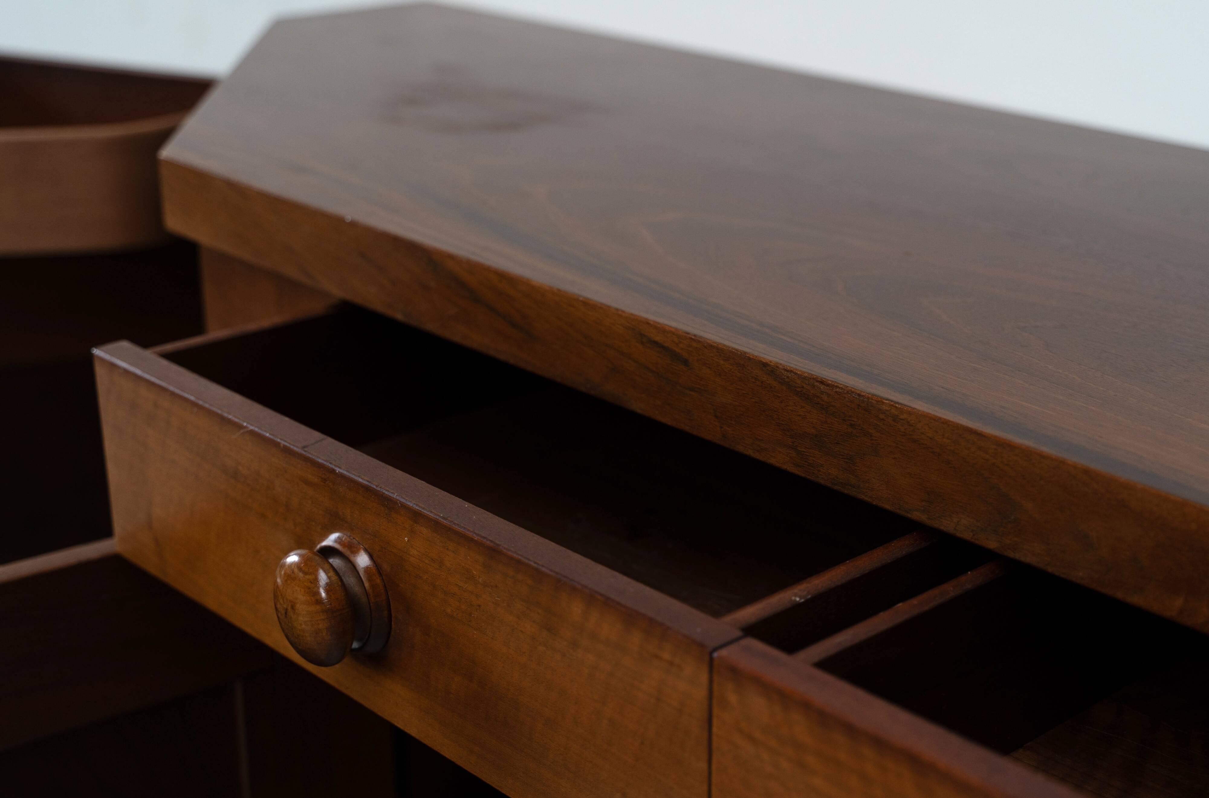 Buffet par Silvio Coppola pour Bernini