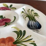 Plat apéritif compartiments légumes en barbotine majolique vintage