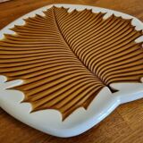 Verceram 50s Maple Leaf Cheese Board