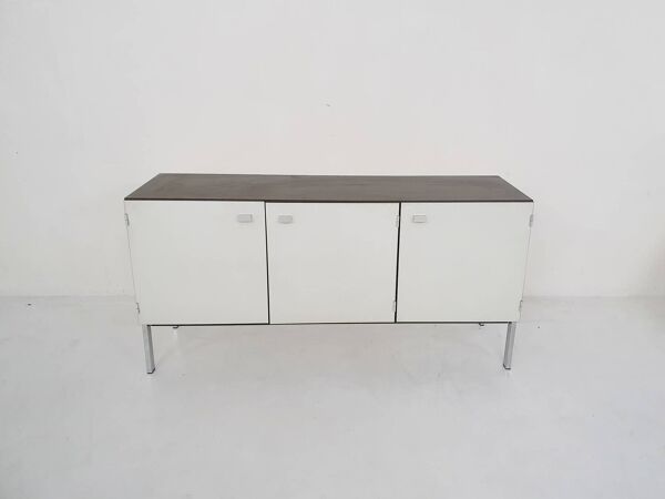 Crédence Pierre Guariche pour Meurop en vinyle, France années 1960