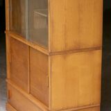 Adorable MD-type oak module from the 1950s.