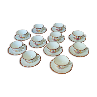 11 tasses et sous-tasses à café ou thé Longchamp modèle Agen