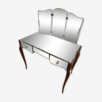 Glass-covered dressing table