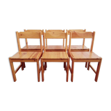 Serie de 6 chaises en pin 1980