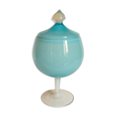 Pot couvert sur pied en opaline de foire vintage