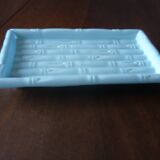 Blue bamboo imitation cake dish