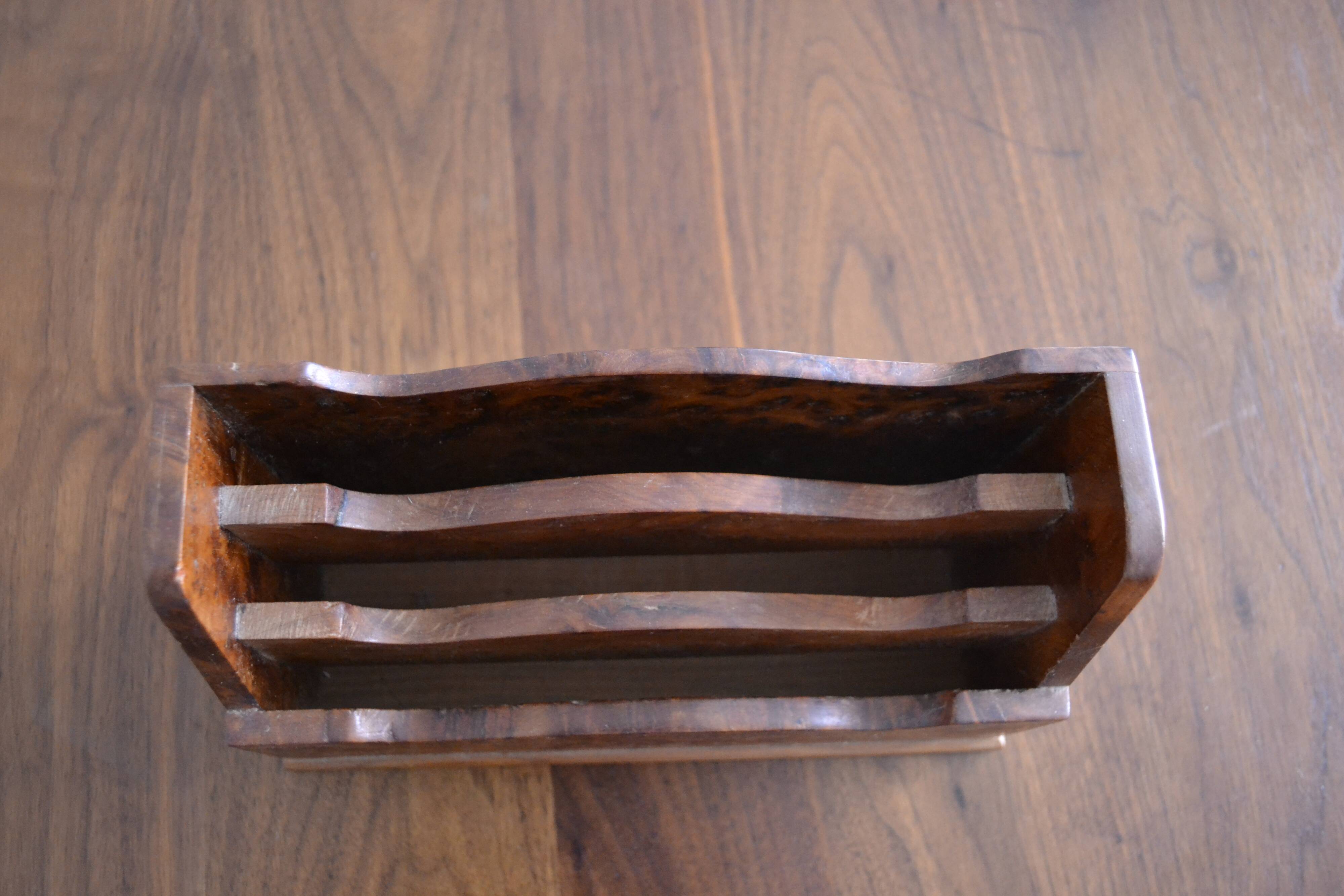 Burl wood mail holder