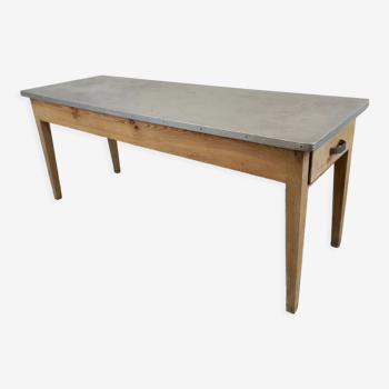 Table de bistrot plateau zinc 185 cm