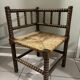 Chaise d’angle vintage en bois tourné
