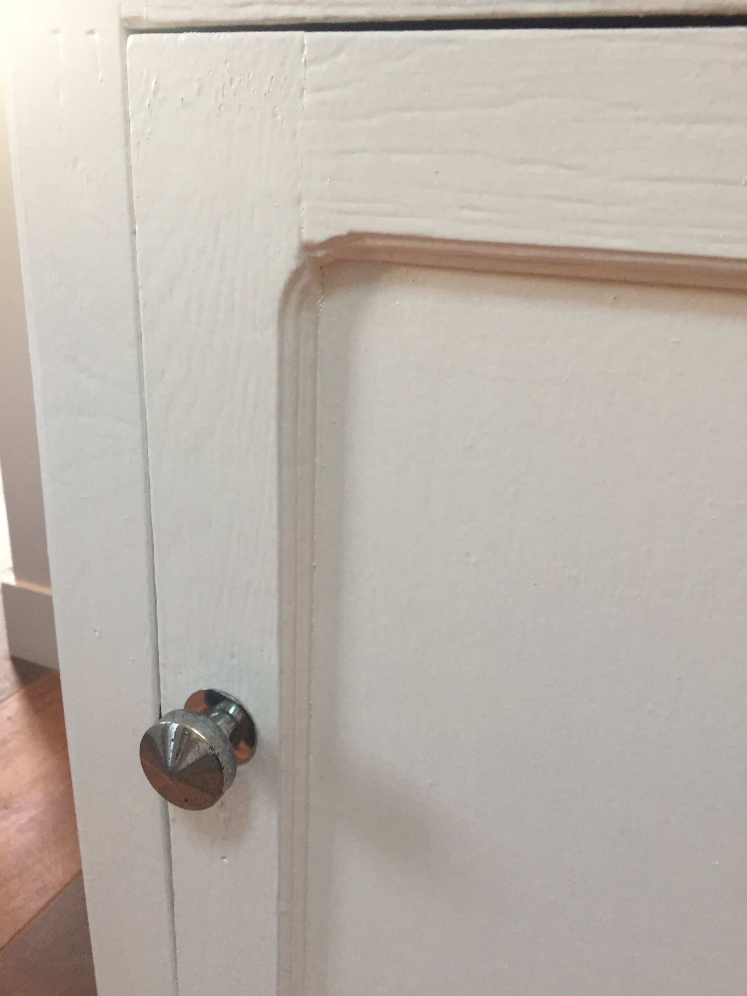 White Parisian buffet