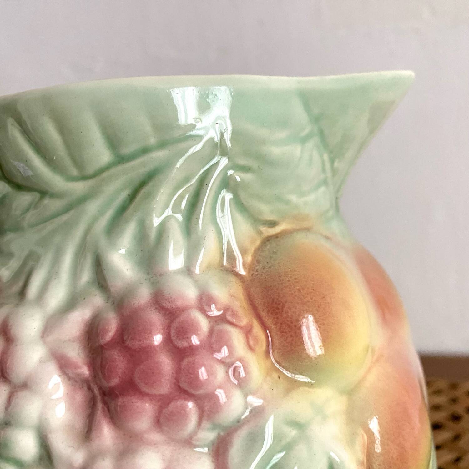 Fruit slip pitcher Salins France