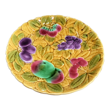 Dish in Sarreguemines slip