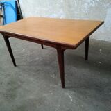 Scandinavian with extension dining table