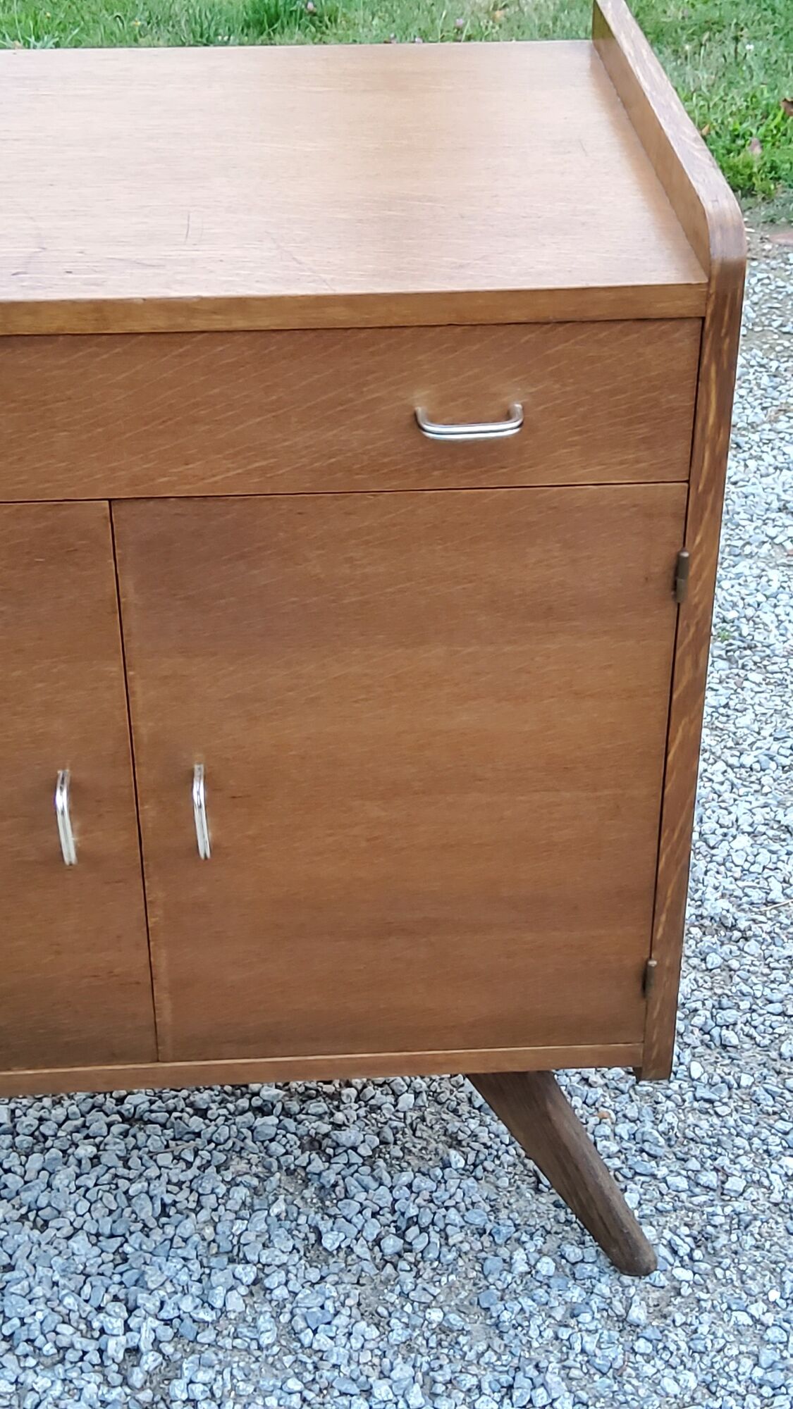 Vintage oak chest of drawers feet compass and fins of the 50s 2 doors 1 drawer
