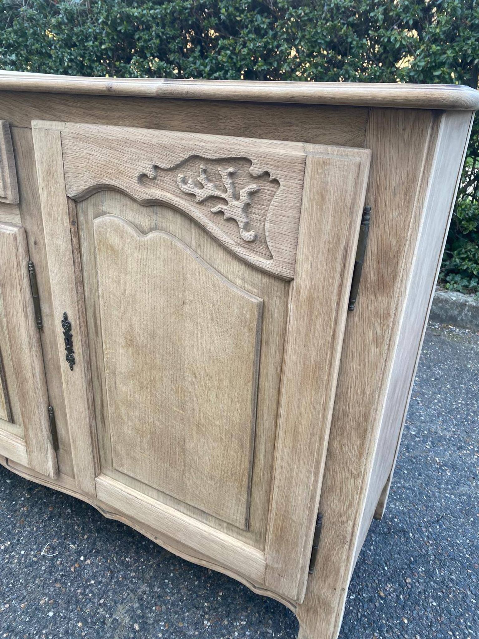 Louis XV sideboard renovated in raw oak and marquetry 3 doors 180cm
