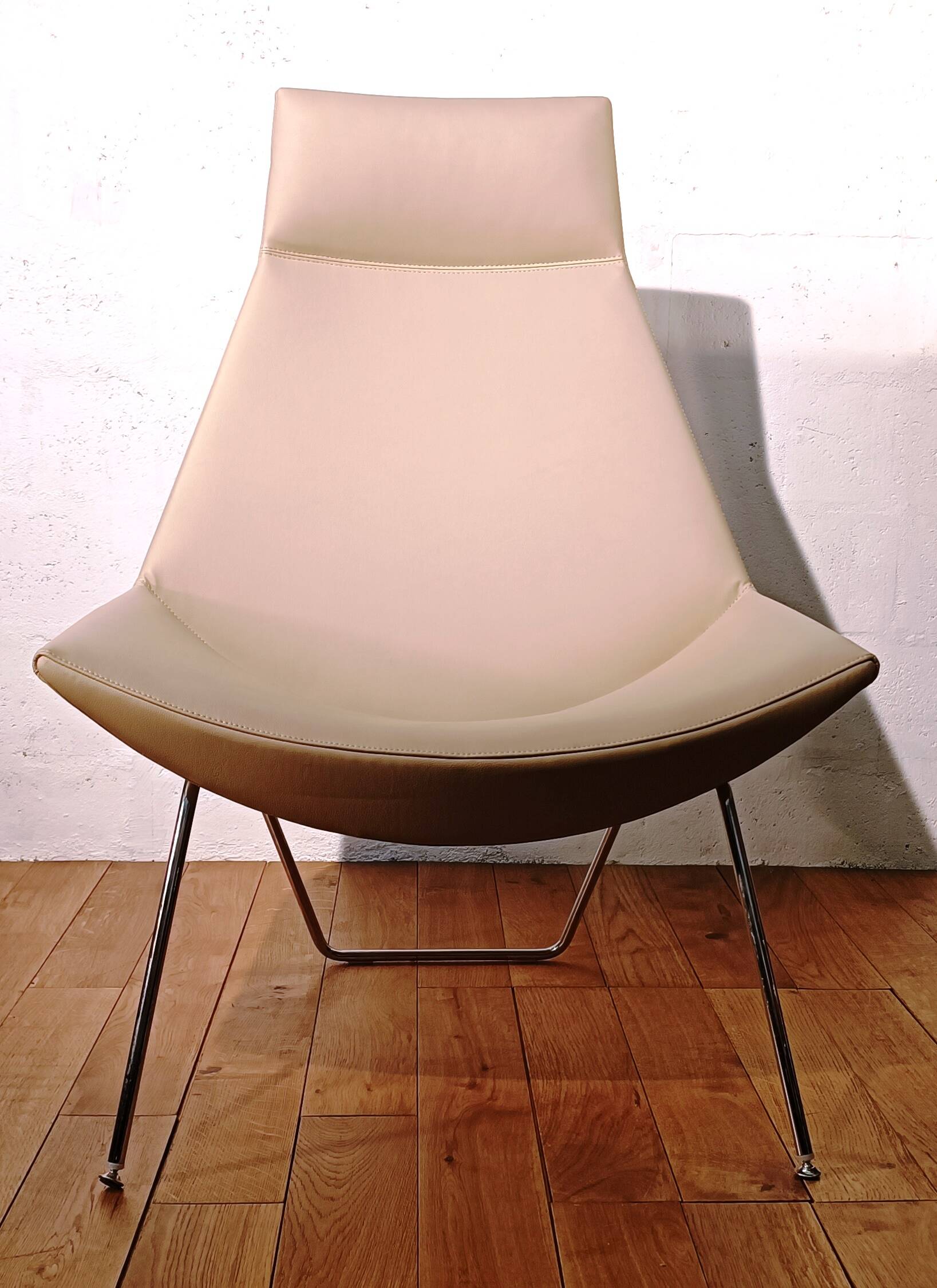 Kayak designer armchair, Kastel