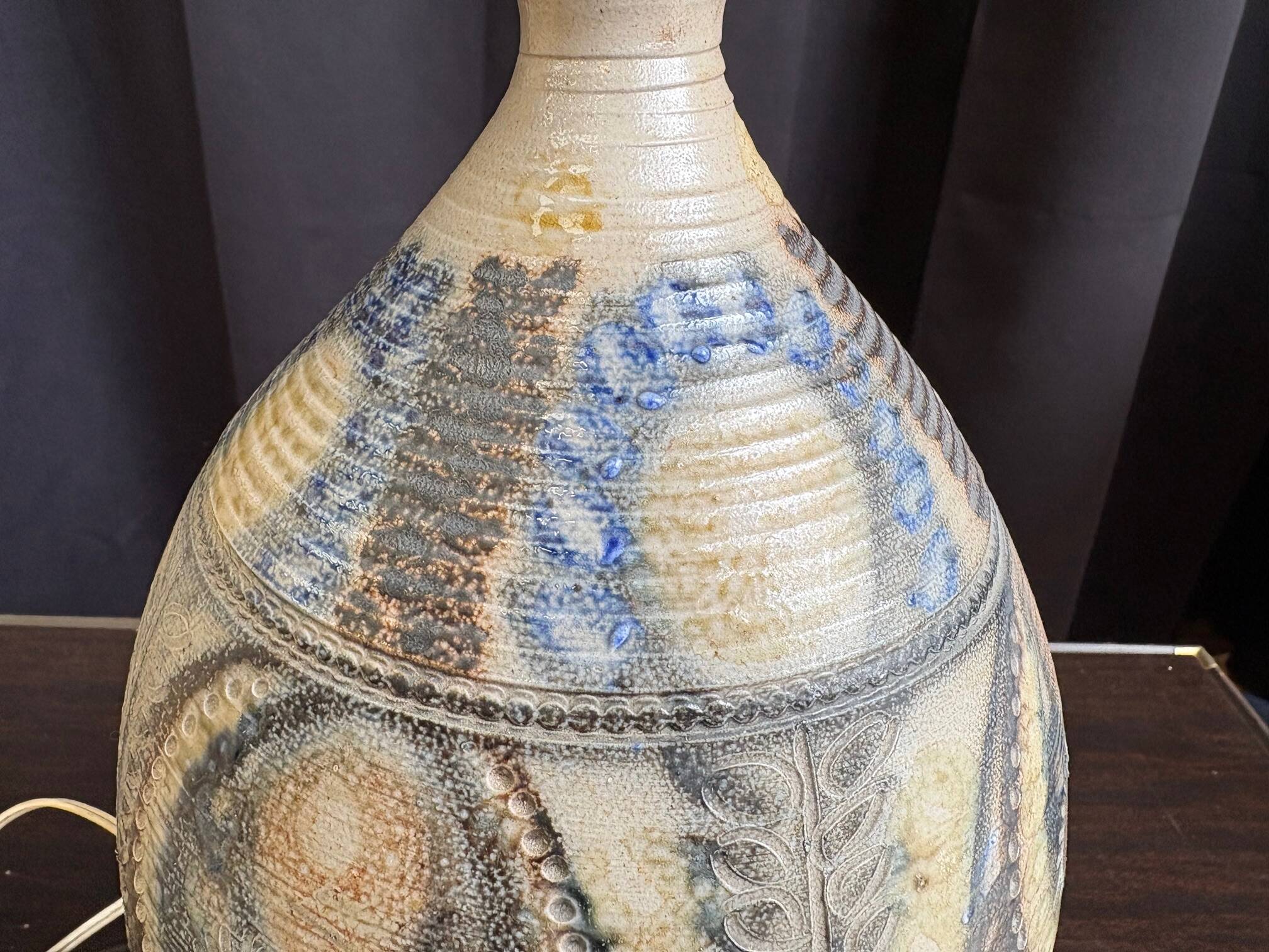 Stoneware lamp (base) signed Joël Courjault for Keraluc – floral decoration