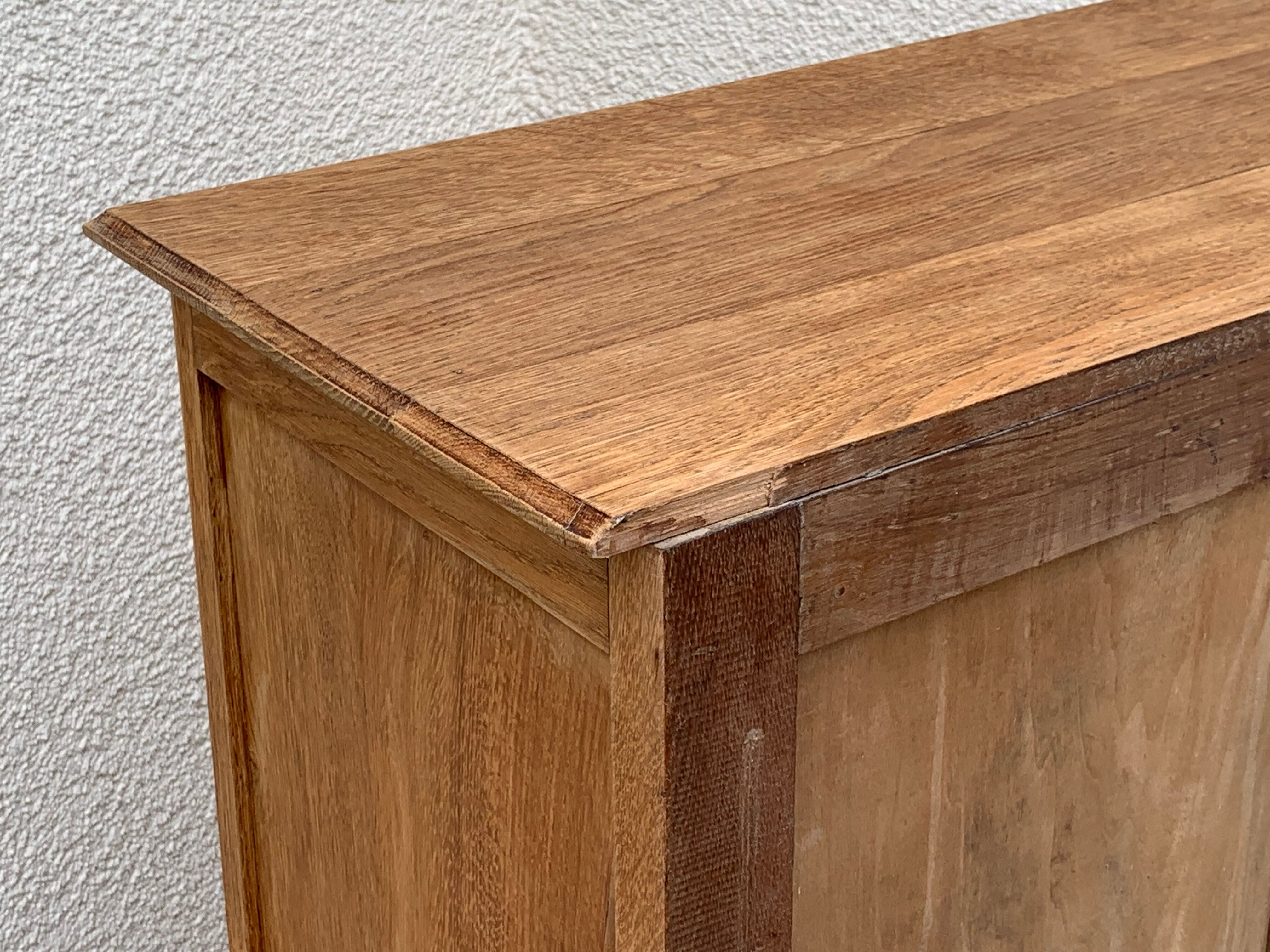 Buffet parisien vitré 1920 bois brut massif