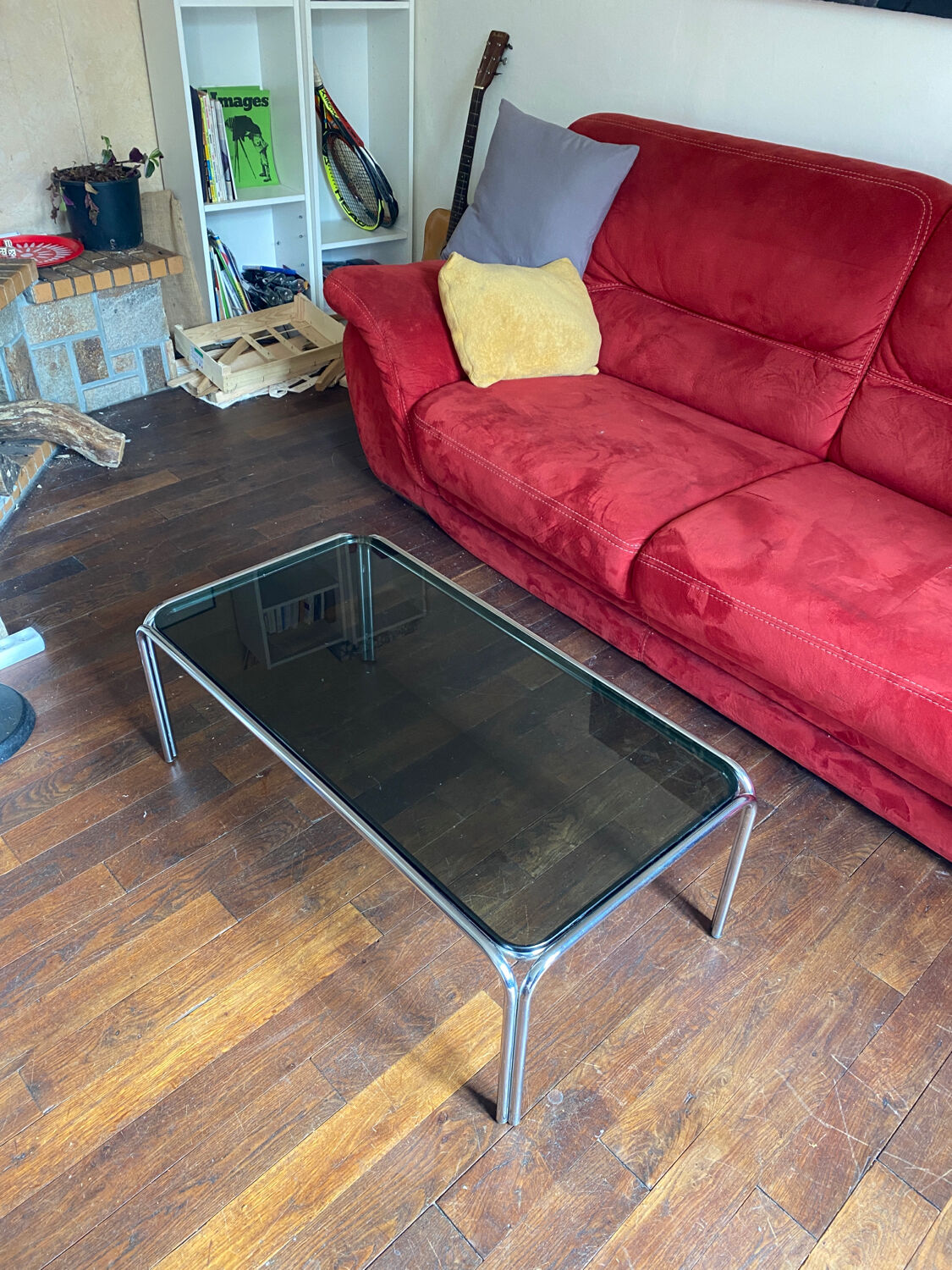 Tubular coffee table