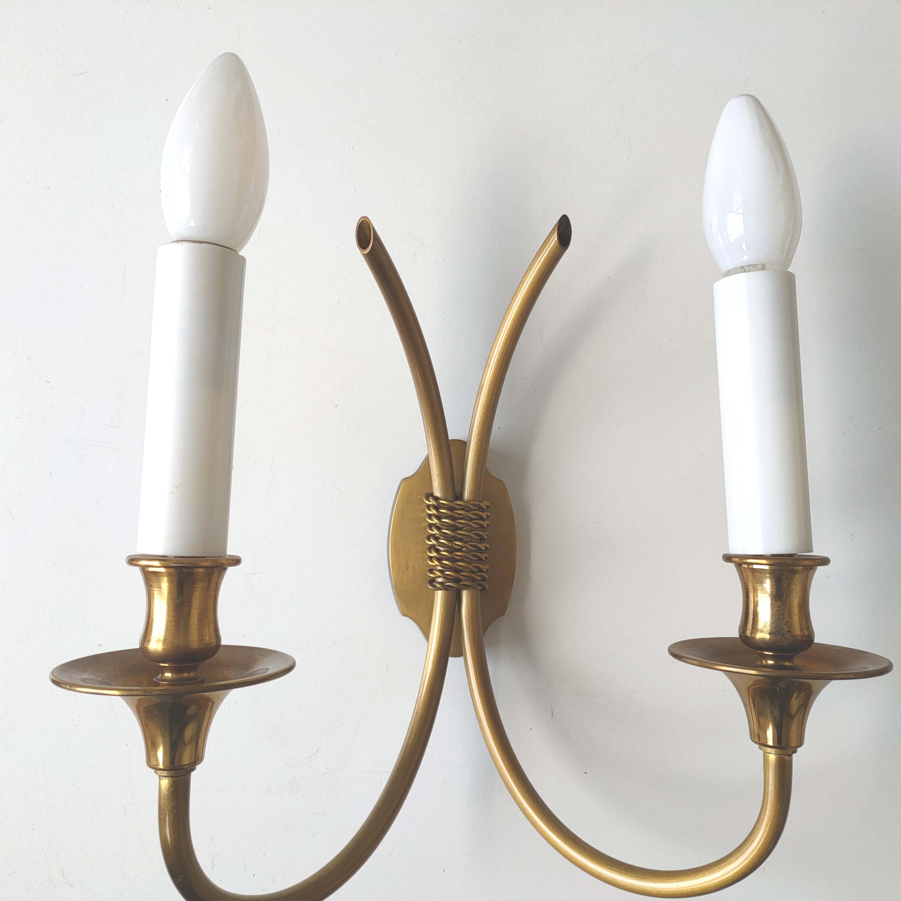 Pair brass wall lighjt