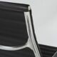 Chaise longue noire en aluminium Herman Miller Original Eames EA316 « Ribbed »